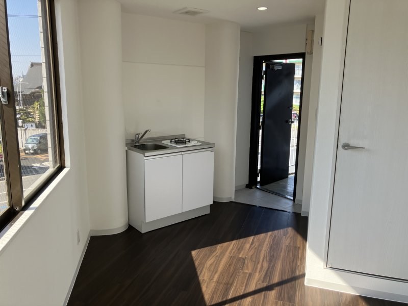 ホワイトビル リビング