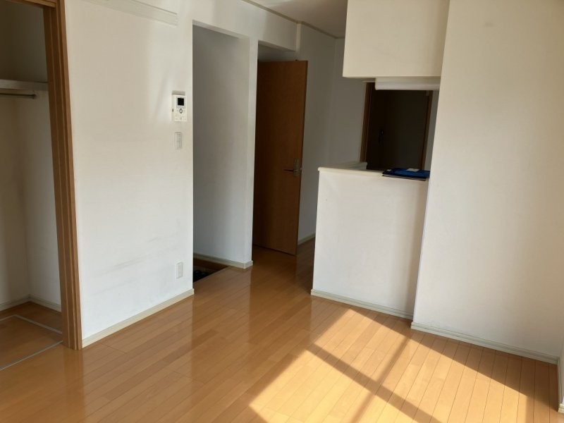 トリプルワン リビング