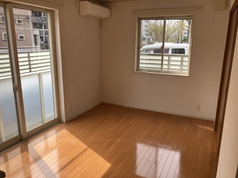 トリプルワン ベッドルーム