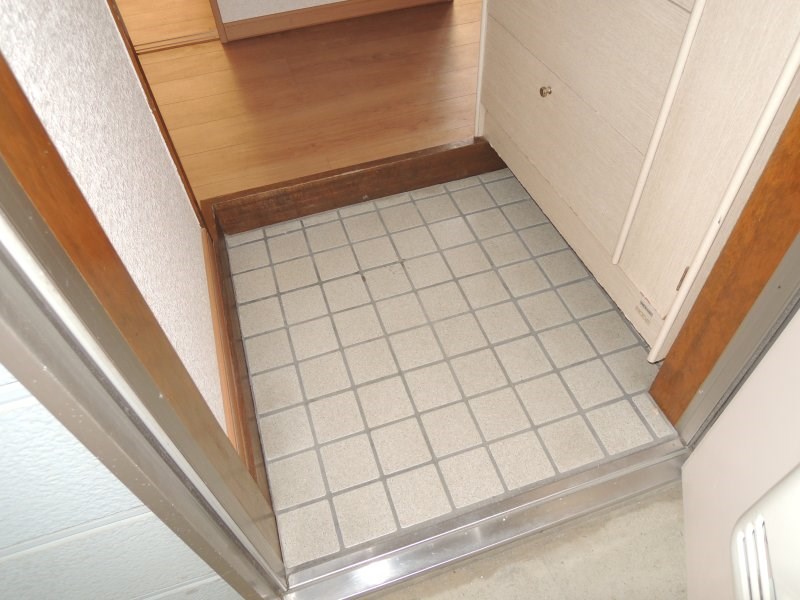 ペアハイム II 玄関