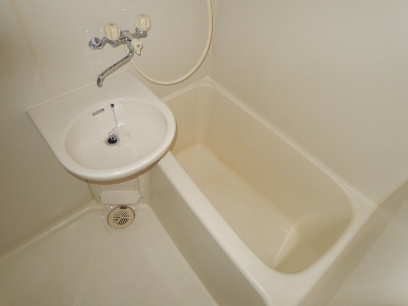 ペアハイム II 風呂画像