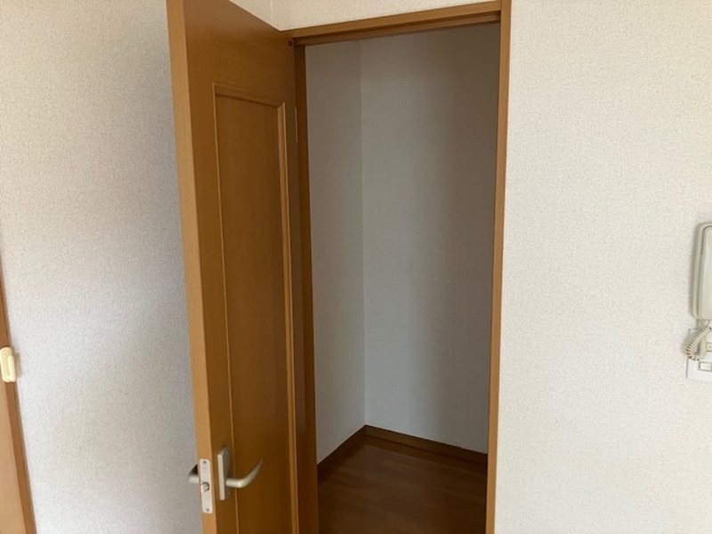 ヒルズアゼリアウエストⅡ その他6