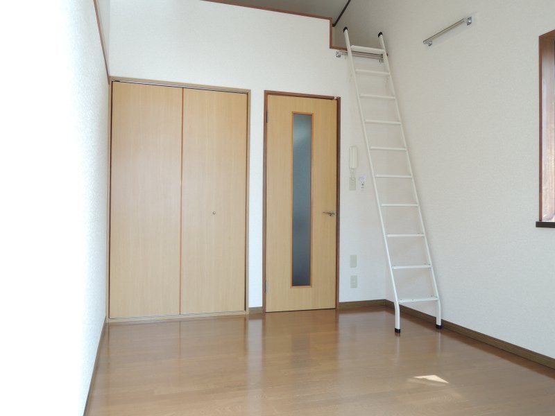 ペアハイム XI ベッドルーム