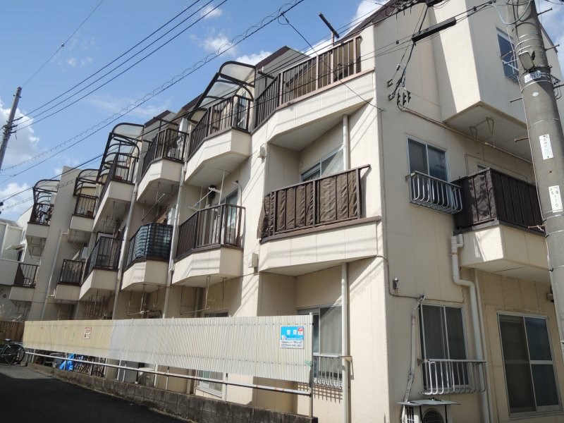 第2メゾン上原 301号室 外観