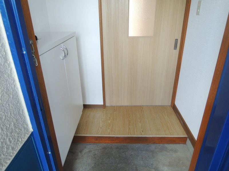 下島ハイツ 玄関