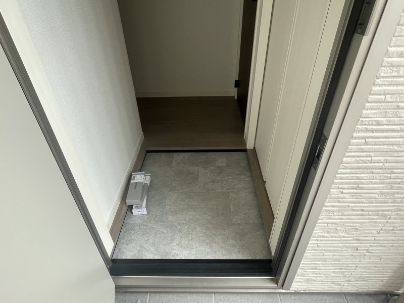 プレアデス多摩 玄関