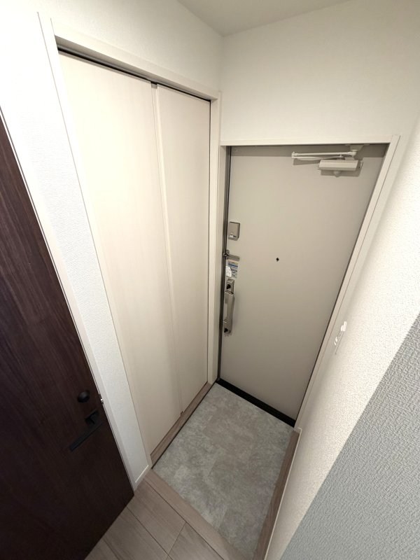 プレアデス多摩 玄関