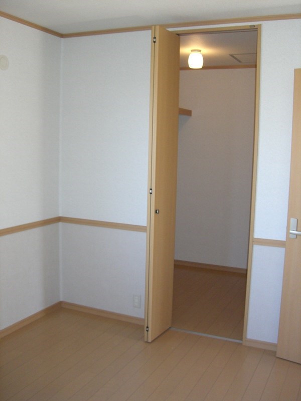 その他13