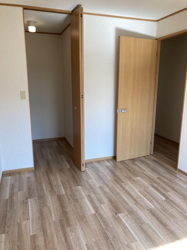 ベッドルーム