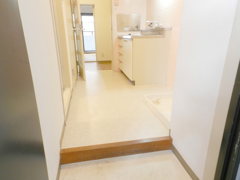 ス・プレール田中 玄関