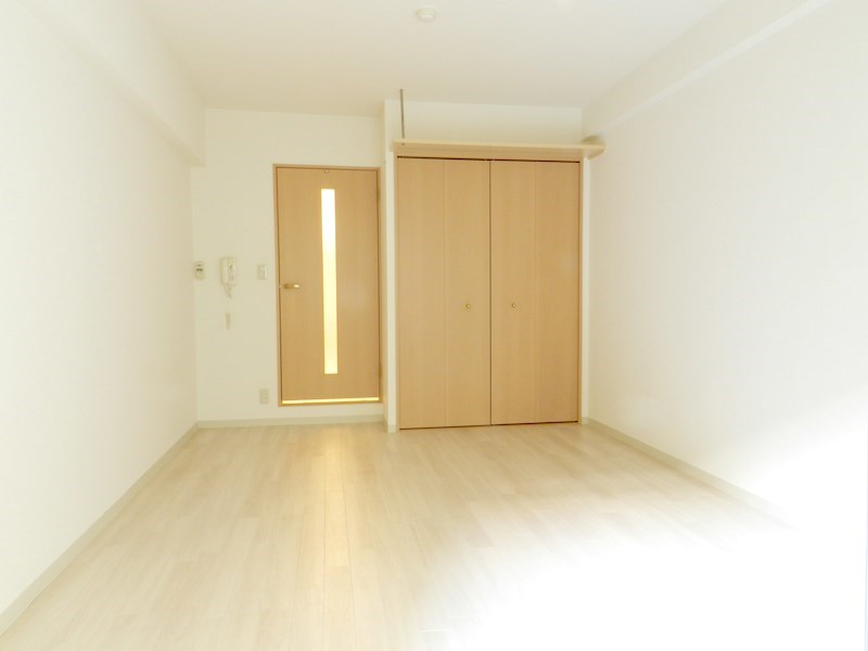 ハウスセゾン四条通 ベッドルーム