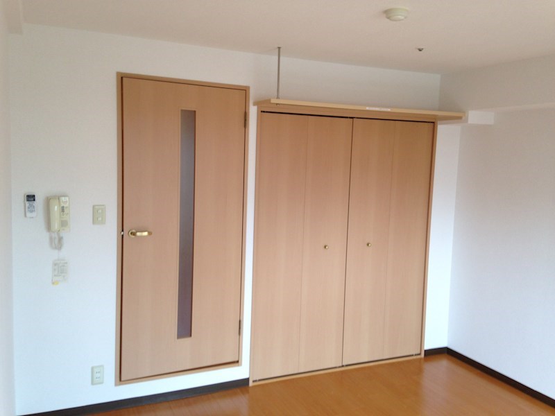 ハウスセゾン四条通 リビング