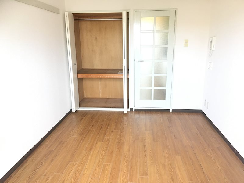 ス・プレール北野 ベッドルーム