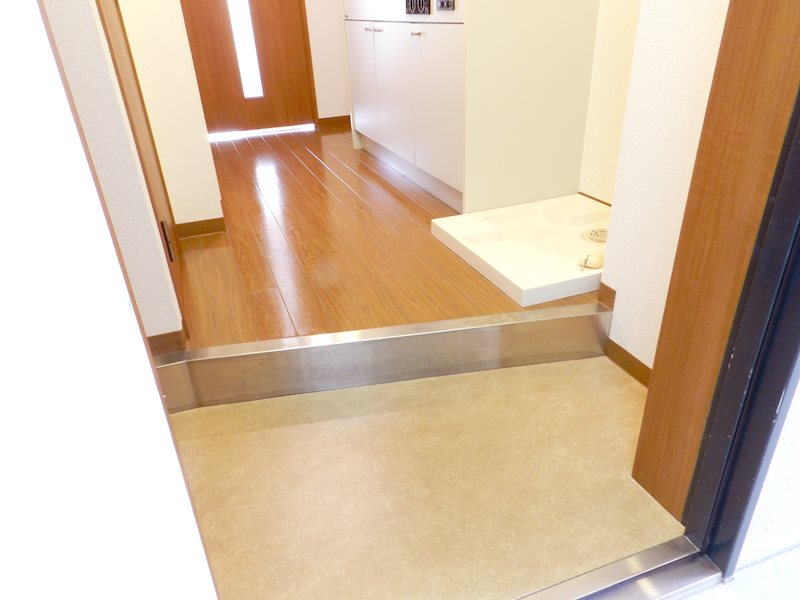 ハウスセゾン北野 玄関