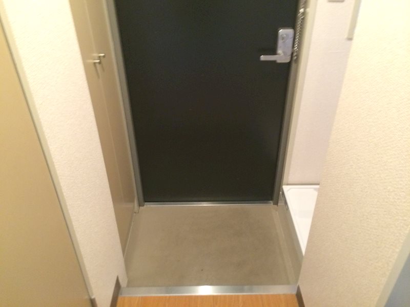 ハウスセゾン鞍馬口 玄関