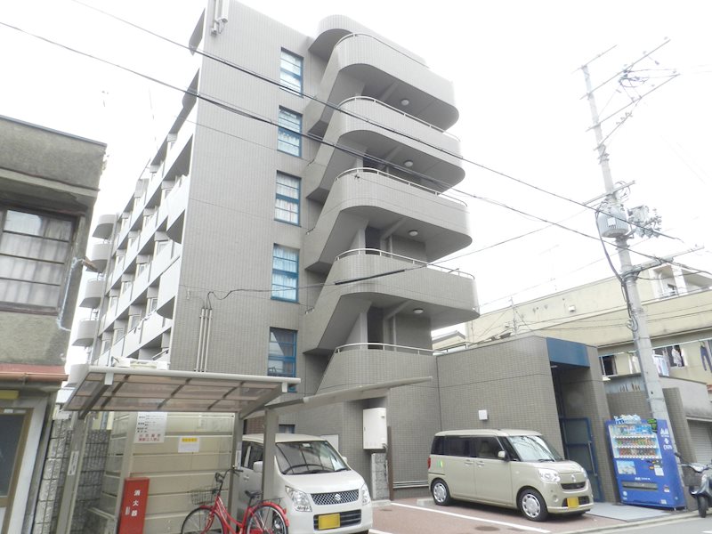 ハウスセゾン鞍馬口 407号室 外観