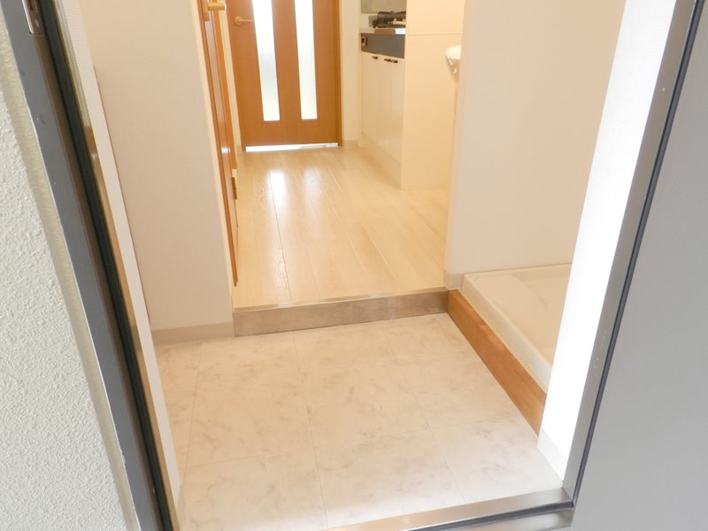 ハウゼ衣笠の杜 玄関