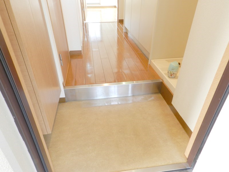 グリーンメイプル衣笠 玄関