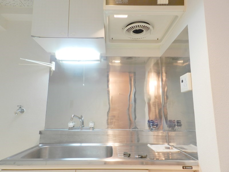 メゾン・エチーフ キッチン