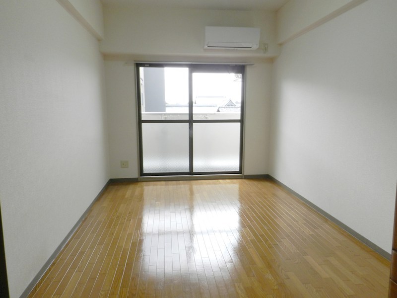 京卓ハイツ リビング