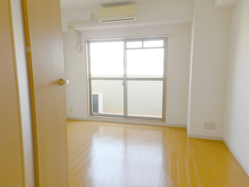 ハウスセゾン四条通 リビング