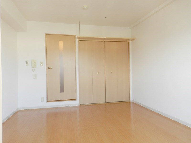 ハウスセゾン四条通 ベッドルーム