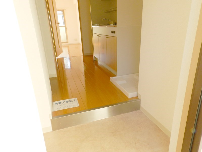 ハウスセゾン四条通 玄関