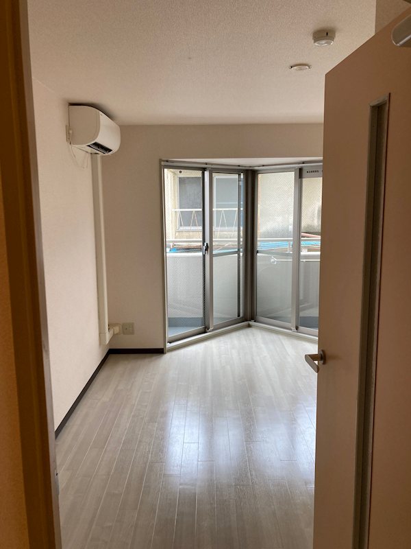 リバーサイド高野 ベッドルーム