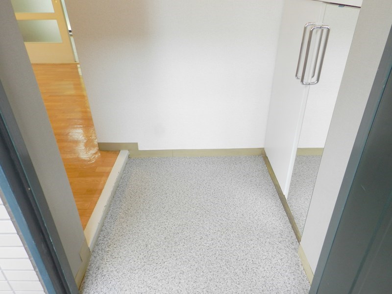 上阿達谷口マンション 玄関