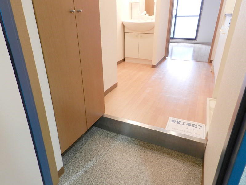 ハウスセゾン今出川河原町 玄関