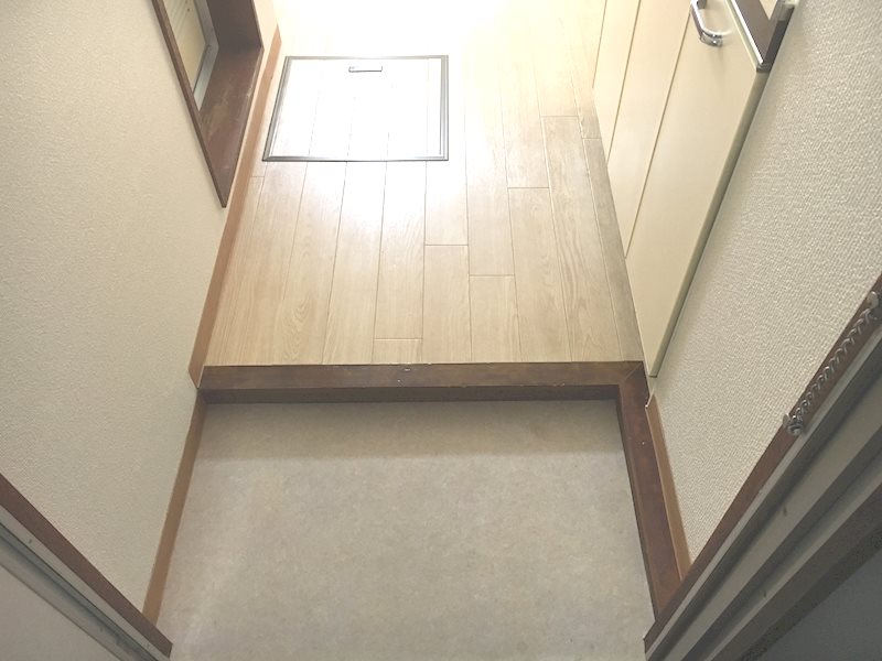 北浅ハイツ 玄関