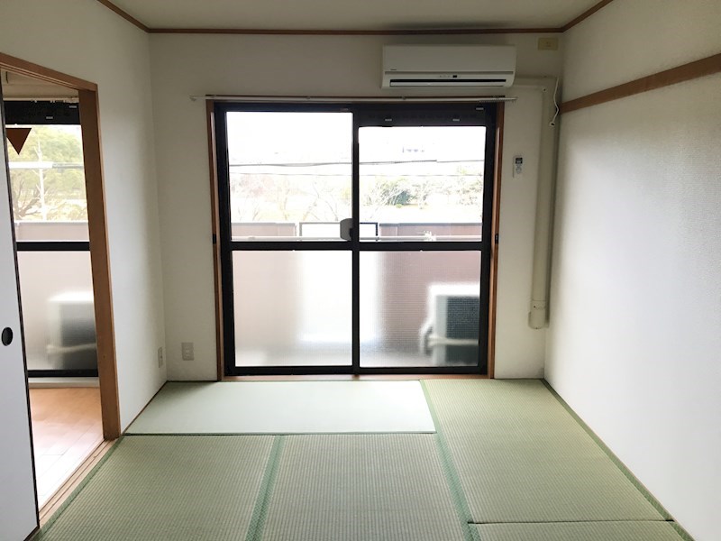 上阿達谷口マンション リビング