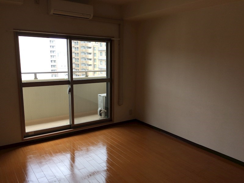 ハウスセゾン四条通 ベッドルーム