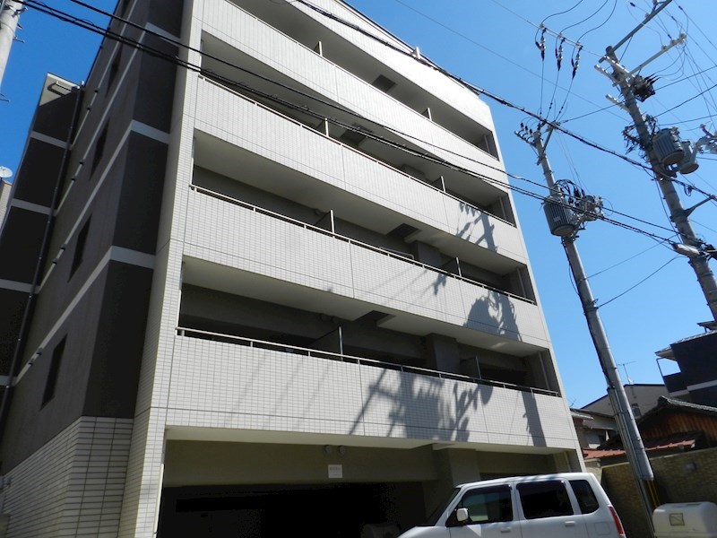 ハウスセゾン京大北 外観写真