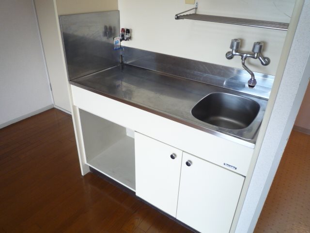 メゾン・ド・リュート キッチン