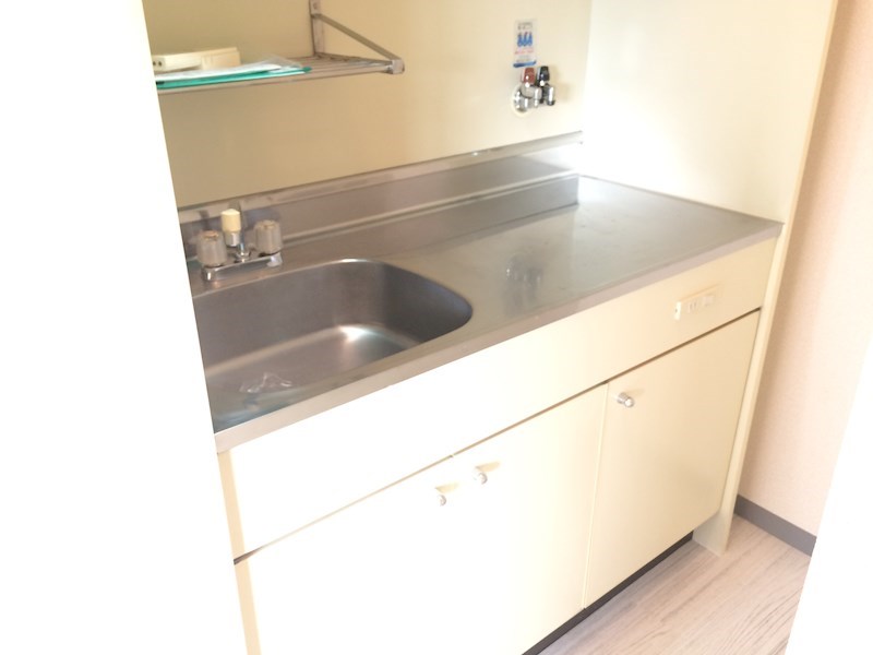 ハウスセゾンビル キッチン