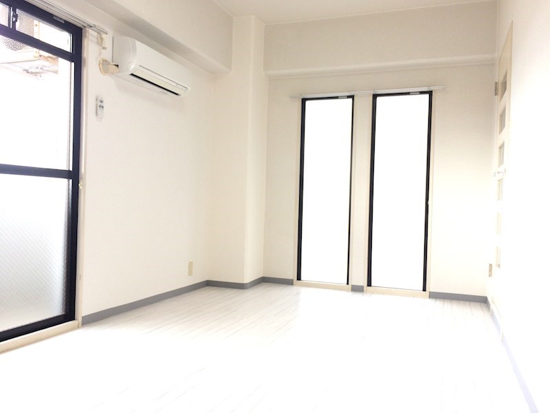 ハウスセゾンビル ベッドルーム