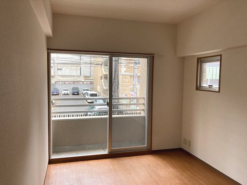 ディクティ三条 リビング