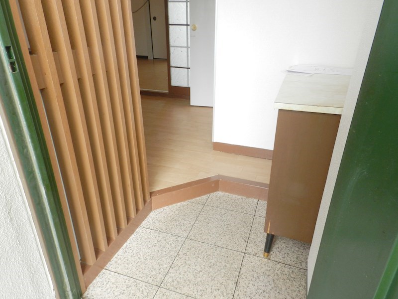 小笹マンション 玄関