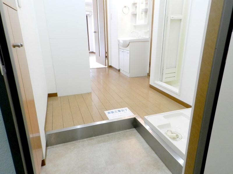 ハウスセゾン両替町 玄関