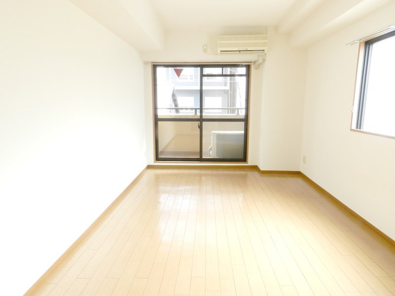 ハウスセゾン両替町 リビング