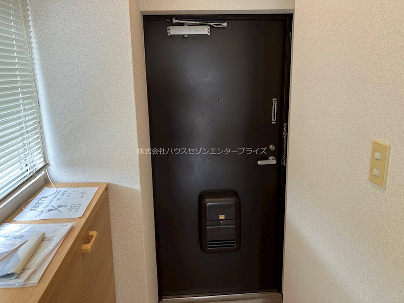 ドミノリバーサイド 玄関