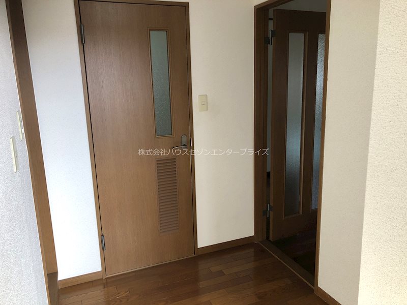 カーム瀬田 玄関