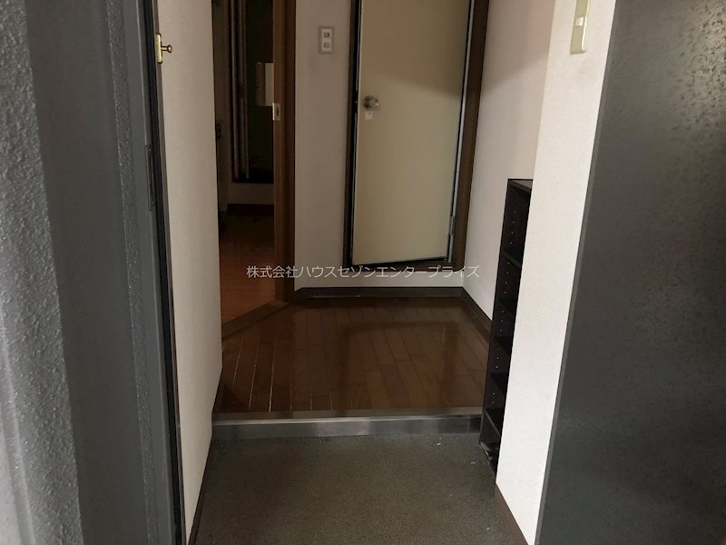 フェイム瀬田 玄関