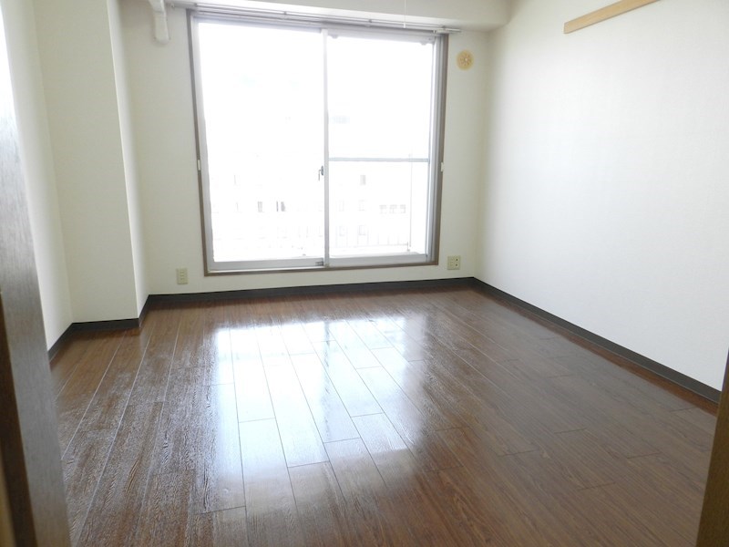 萱野ビル リビング