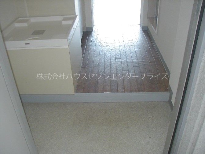 ニュー大将軍松兼 玄関