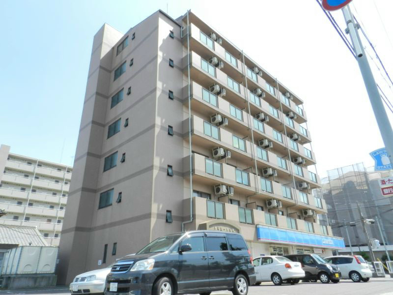 ルミエール吉岡 406号室 外観