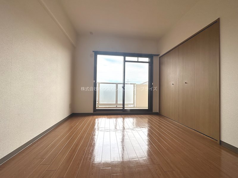 Green Coat ベッドルーム