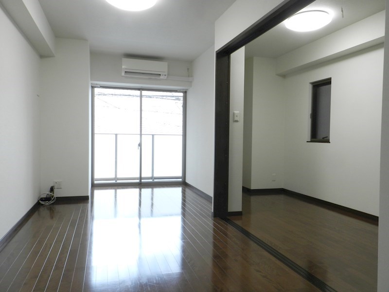 アート四条堀川 リビング