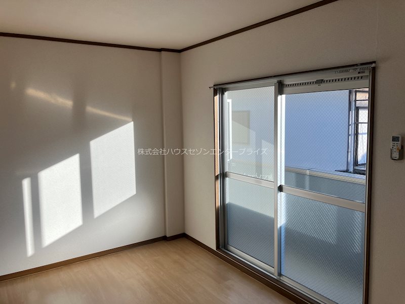 フェイム瀬田 リビング